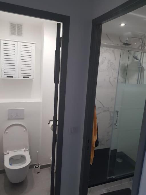 Ferienwohnung Superbe T3 Climatise Avec Balcon Parking Public Gratuit Marseilles Exterior foto