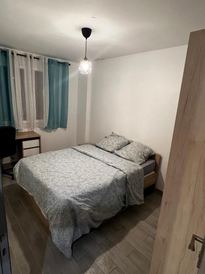 Ferienwohnung Superbe T3 Climatise Avec Balcon Parking Public Gratuit Marseilles Exterior foto